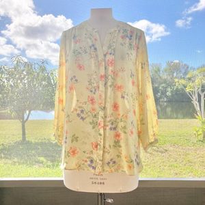 NYDJ Women's long sleeve floral print Pintuck blouse Yellow Marceau size Medium